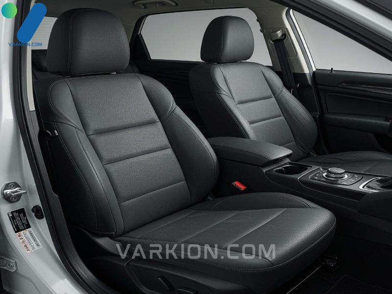 before-and-after-showcasing-the-effectiveness-of-the-best-cleaner-for-cloth-car-seats-on-automotive-fabric-upholstery