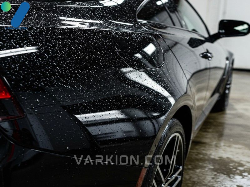 flawless-deep-black-paint-reflecting-a-brilliant-shine-after-using-the-best-car-cleaning-soap-and-proper-detailing-techniques