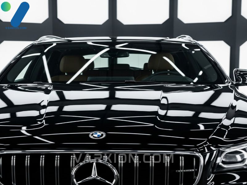 flawless-deep-gloss-finish-on-a-black-suv-after-comprehensive-auto-detallado-and-ceramic-coating-application