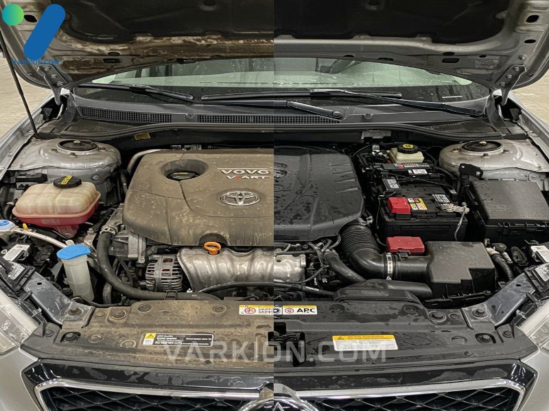 split-image-comparison-of-a-dirty-car-engine-bay-and-a-clean-degreased-engine-bay